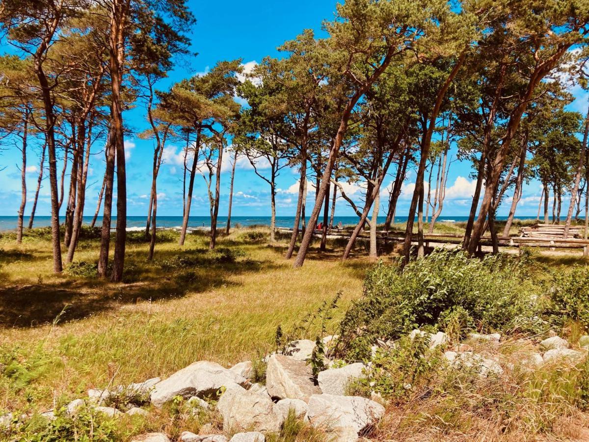 Nautic Park Apartamenty Darlowko Exterior foto